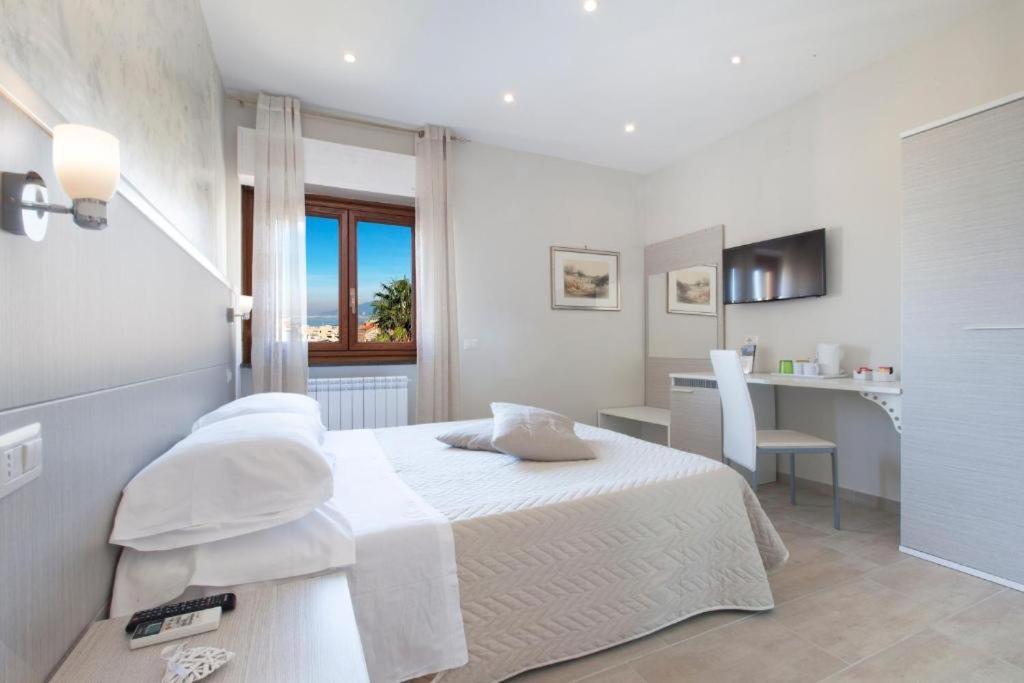 Rooms For Relax In Sorrento Exteriör bild